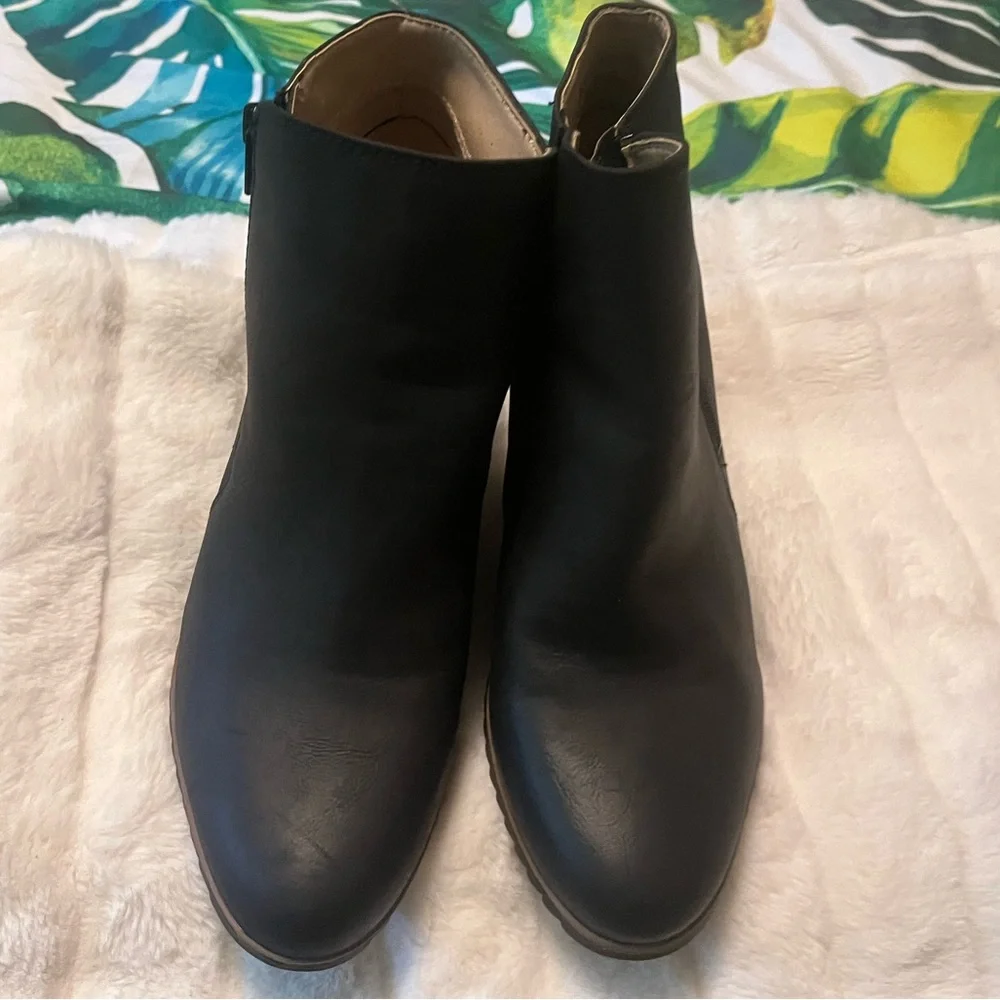 Soul Naturalizer Hudson 10M Black Leather Side Zip Fall Winter Wedge Booties